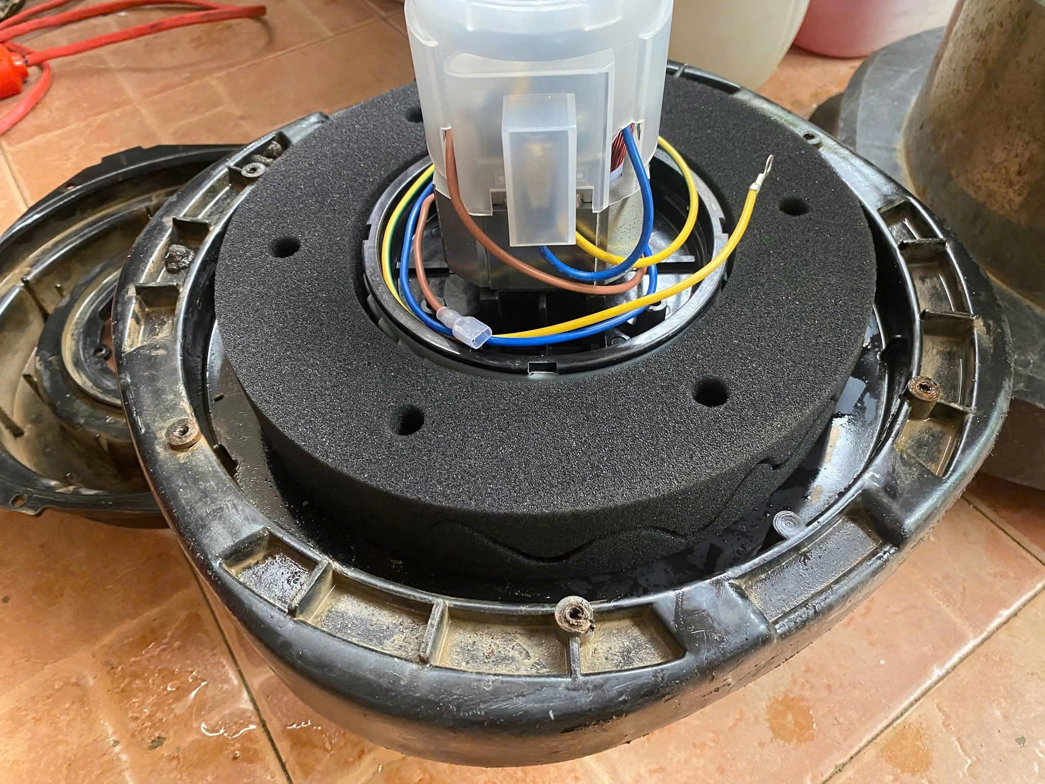 dịch vụ sửa chữa máy hút bụi tại đà nẵng - vệ sinh máy hút bụi tại đà nẵng