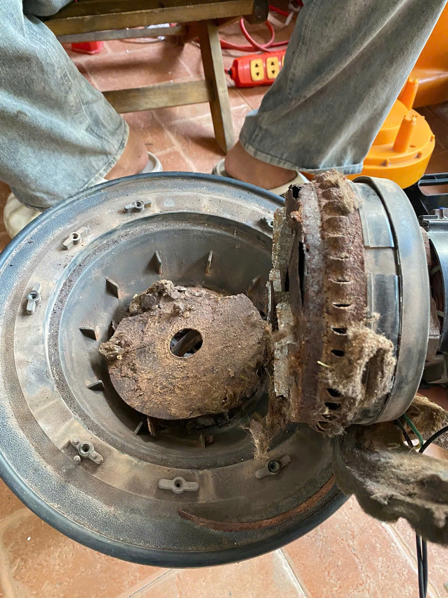 dịch vụ sửa chữa máy hút bụi tại đà nẵng - vệ sinh máy hút bụi tại đà nẵng